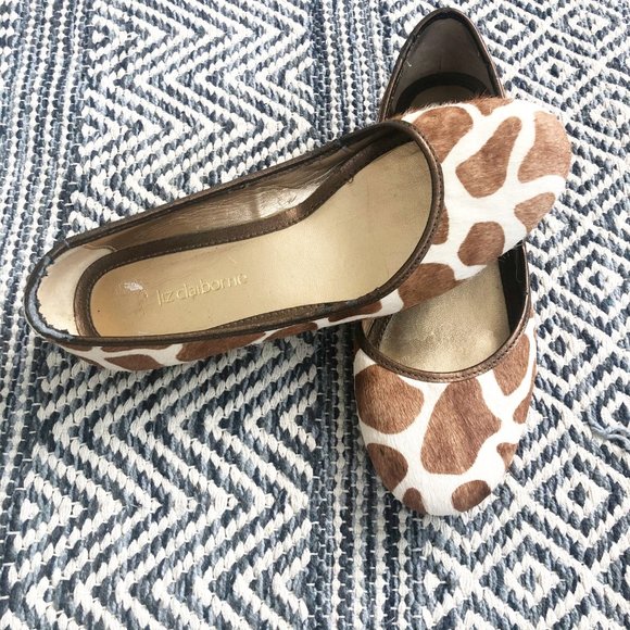 LIZ CLAIBORNE Brown Cow Print Ballet Flats - Picture 4 of 6